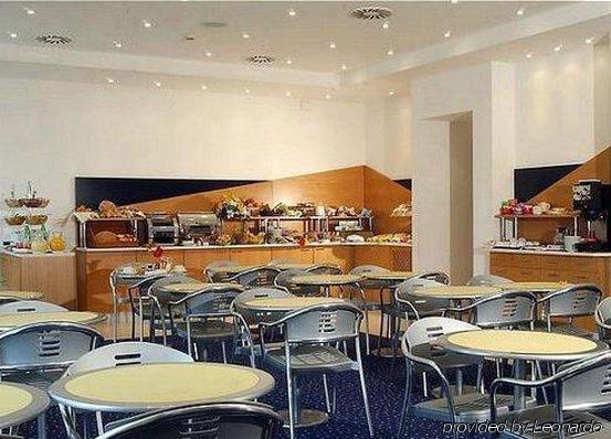 Gp Hotel Рим Ресторан фото