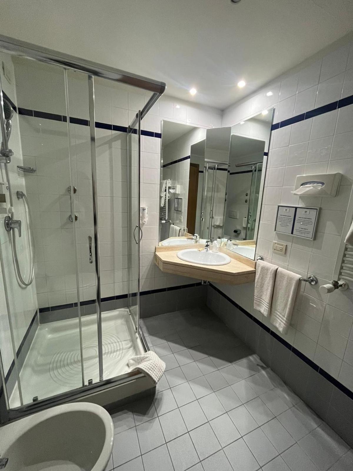 Gp Hotel Рим Экстерьер фото