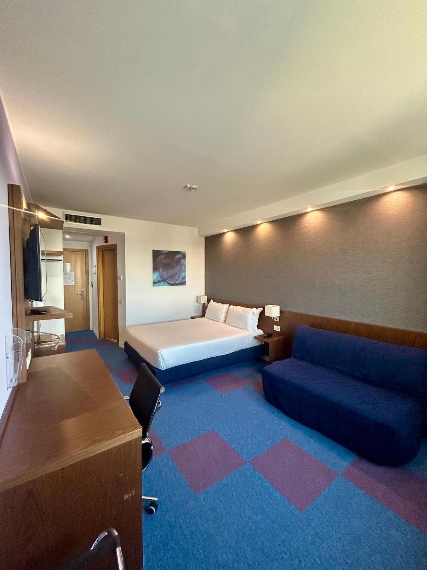 Gp Hotel Рим Экстерьер фото