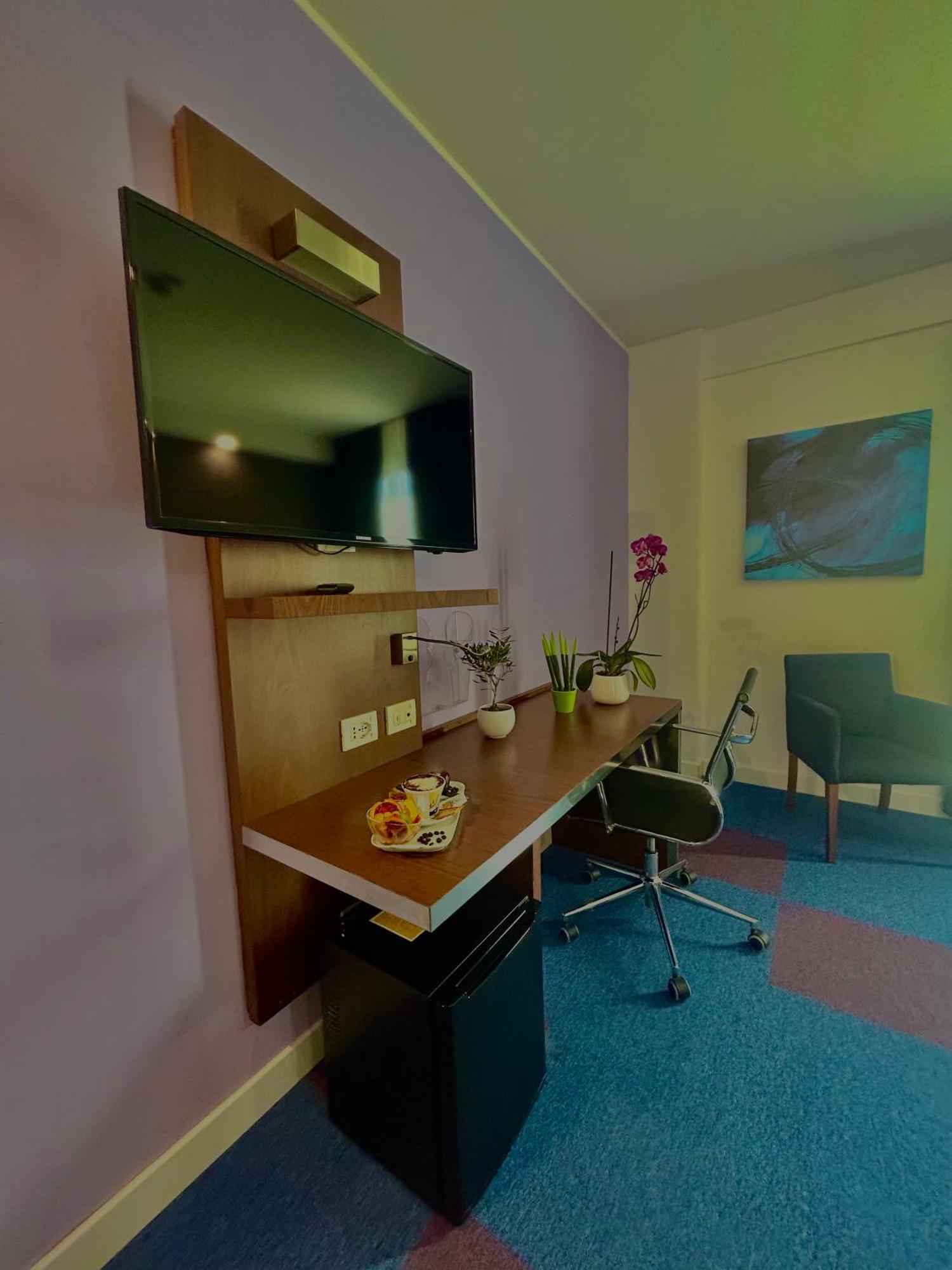 Gp Hotel Рим Экстерьер фото