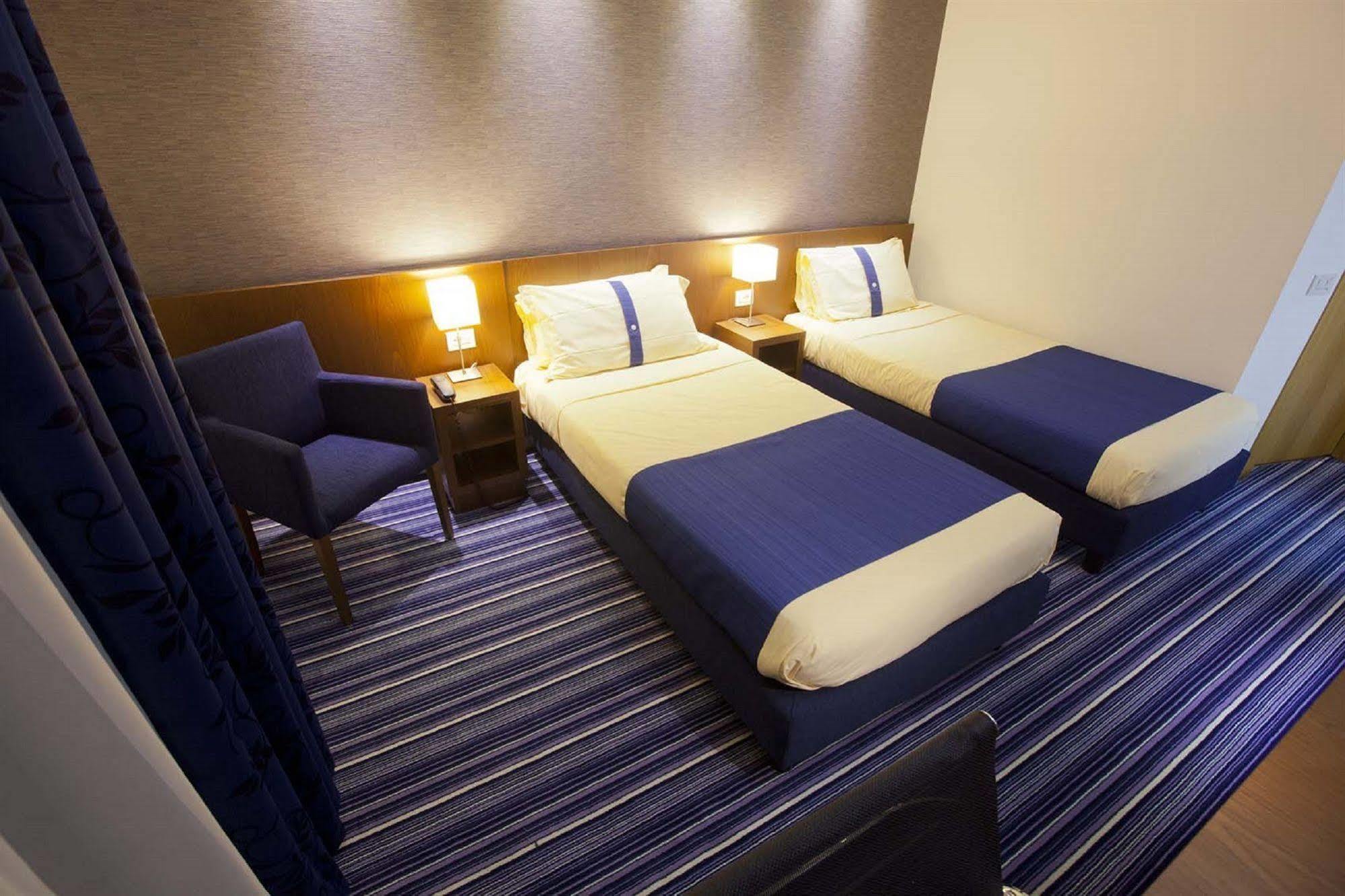 Gp Hotel Рим Экстерьер фото